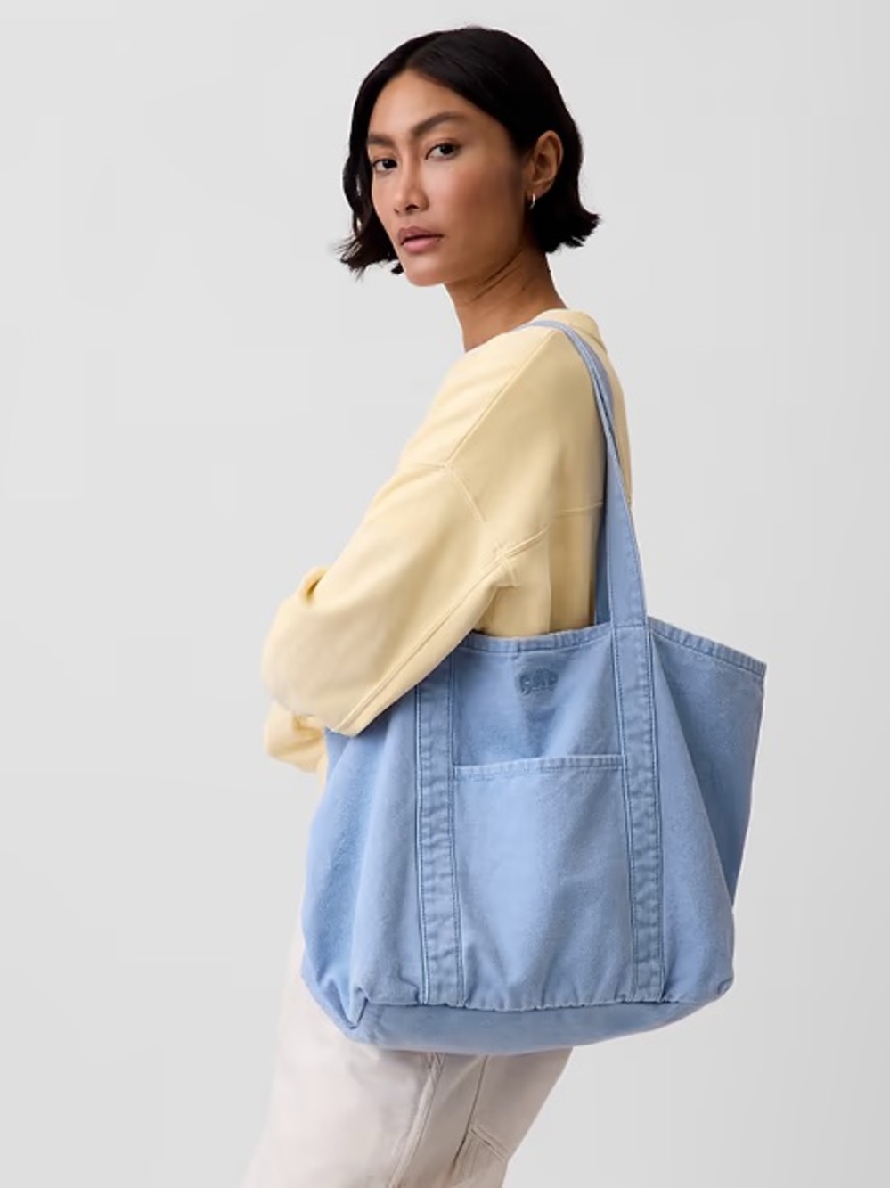 Gap logo tote bag in denim moonstone blue!